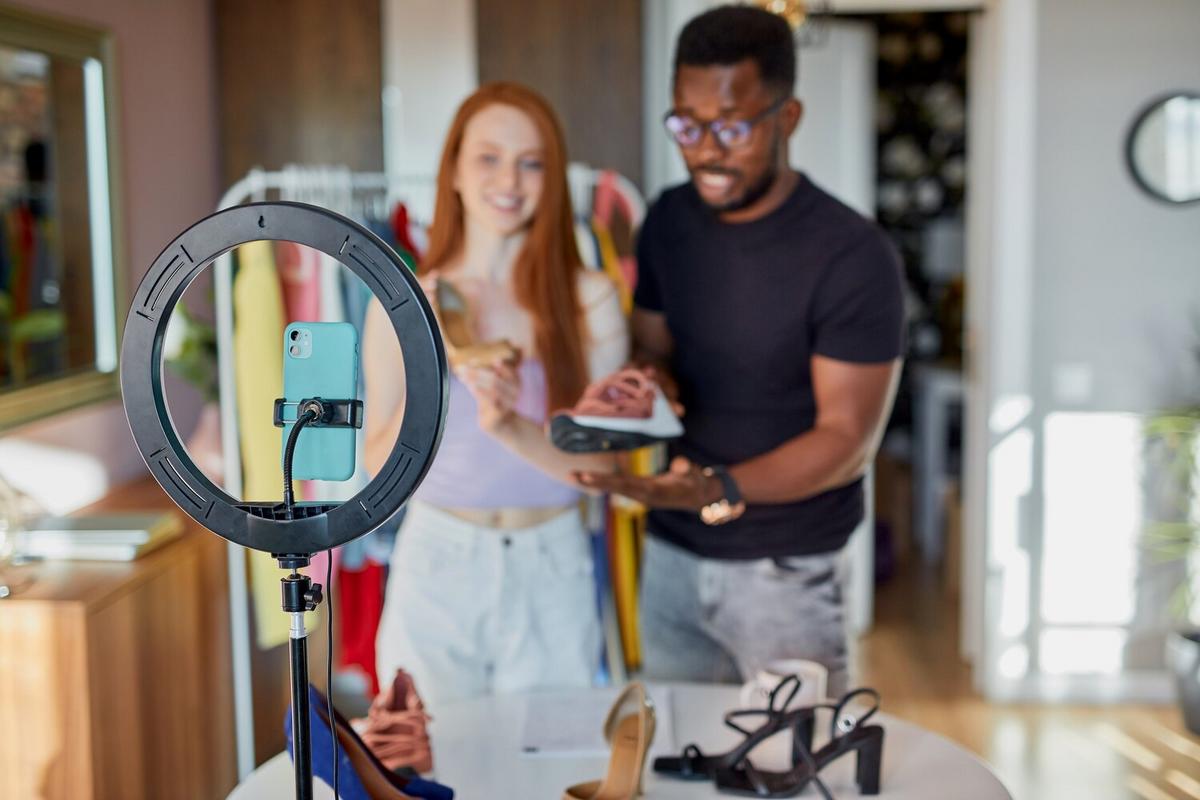Behind the Scenes with Leading Fashion Influencers